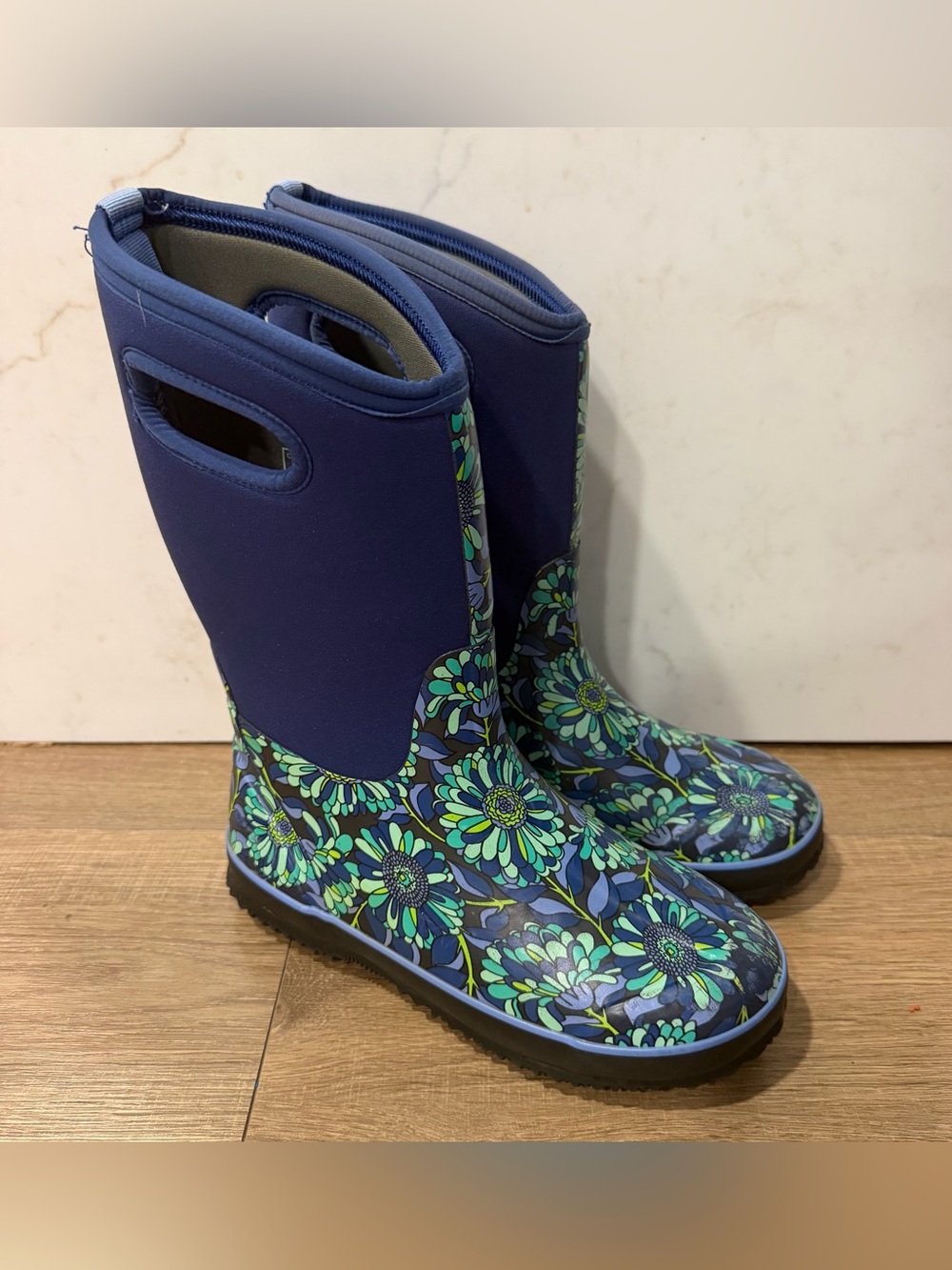 Bogs Kids Navy Blue Floral Pull-On Rain Boots size 5